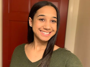 Meet your Posher, Tiara